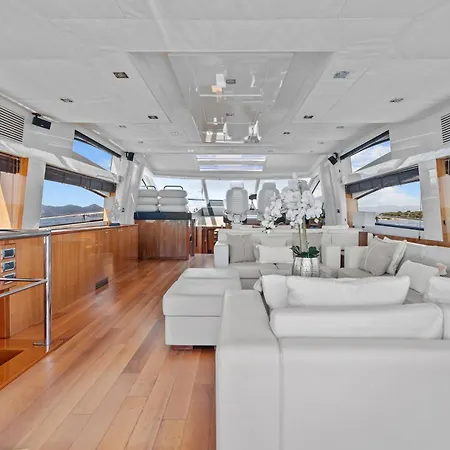 Botel Palumba *